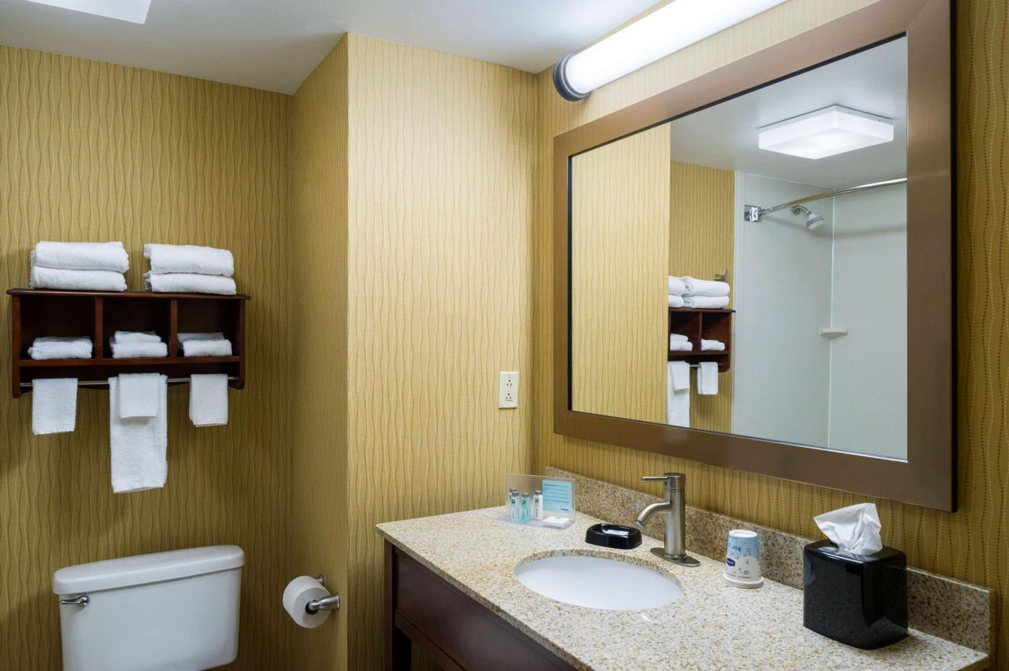 Hampton Hotel 3*