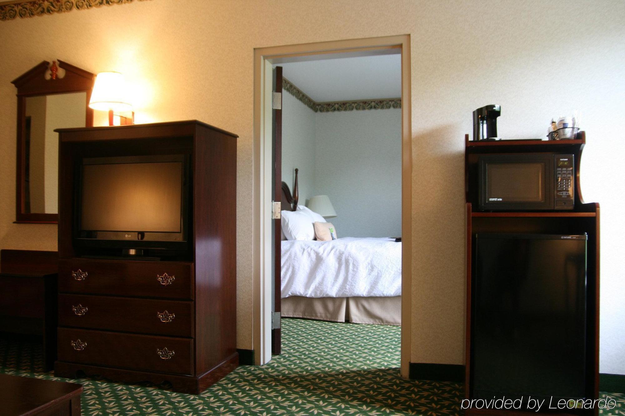 Hampton 3* Danville