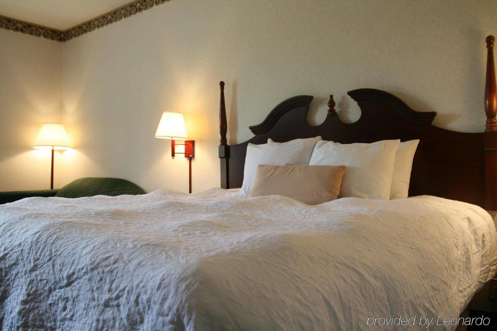 Hotel Hampton