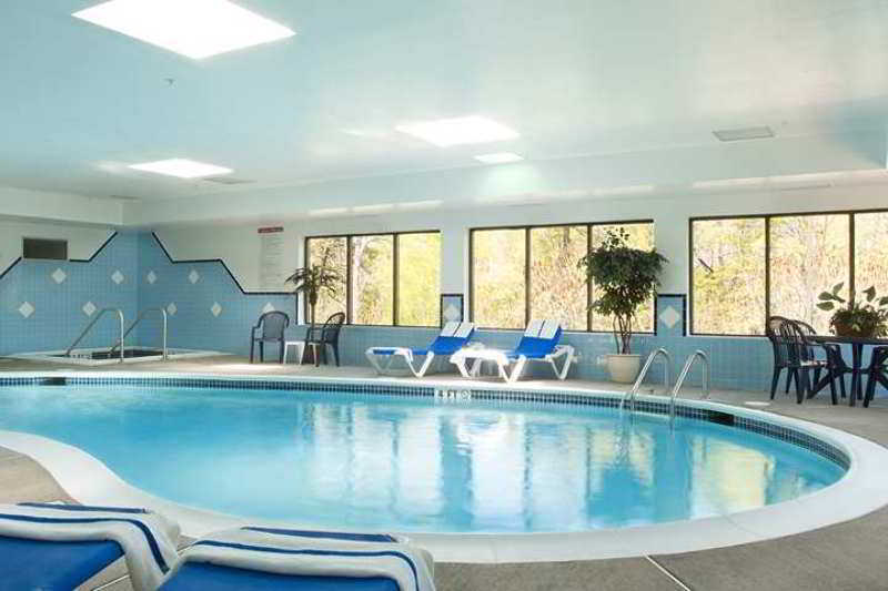 Hampton 3* Danville