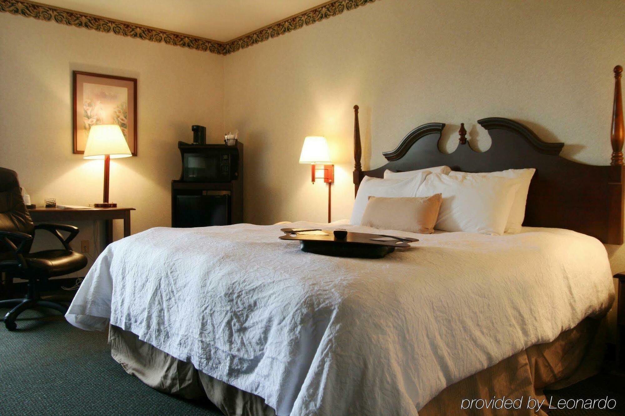 Hampton Hotel 3*
